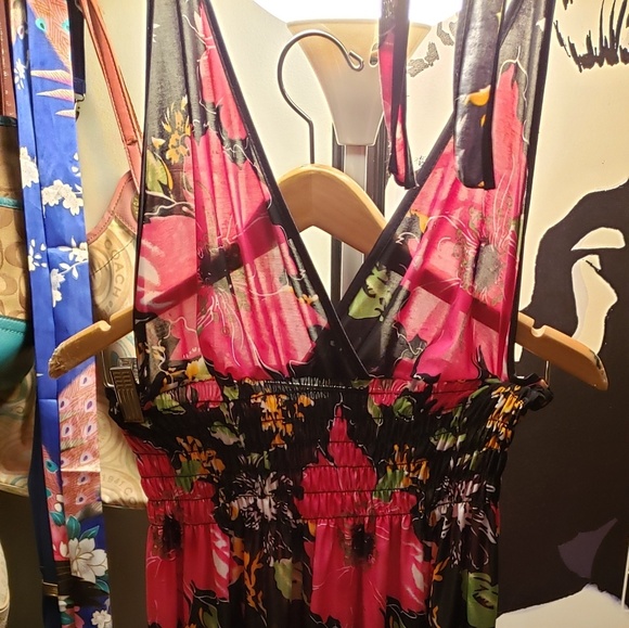 Halter Dress - Picture 1 of 3